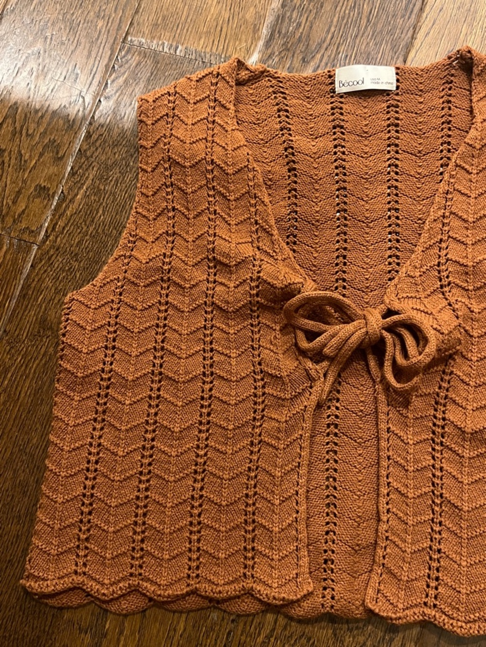 Becool Crochet Vest - Picture 2 of 4